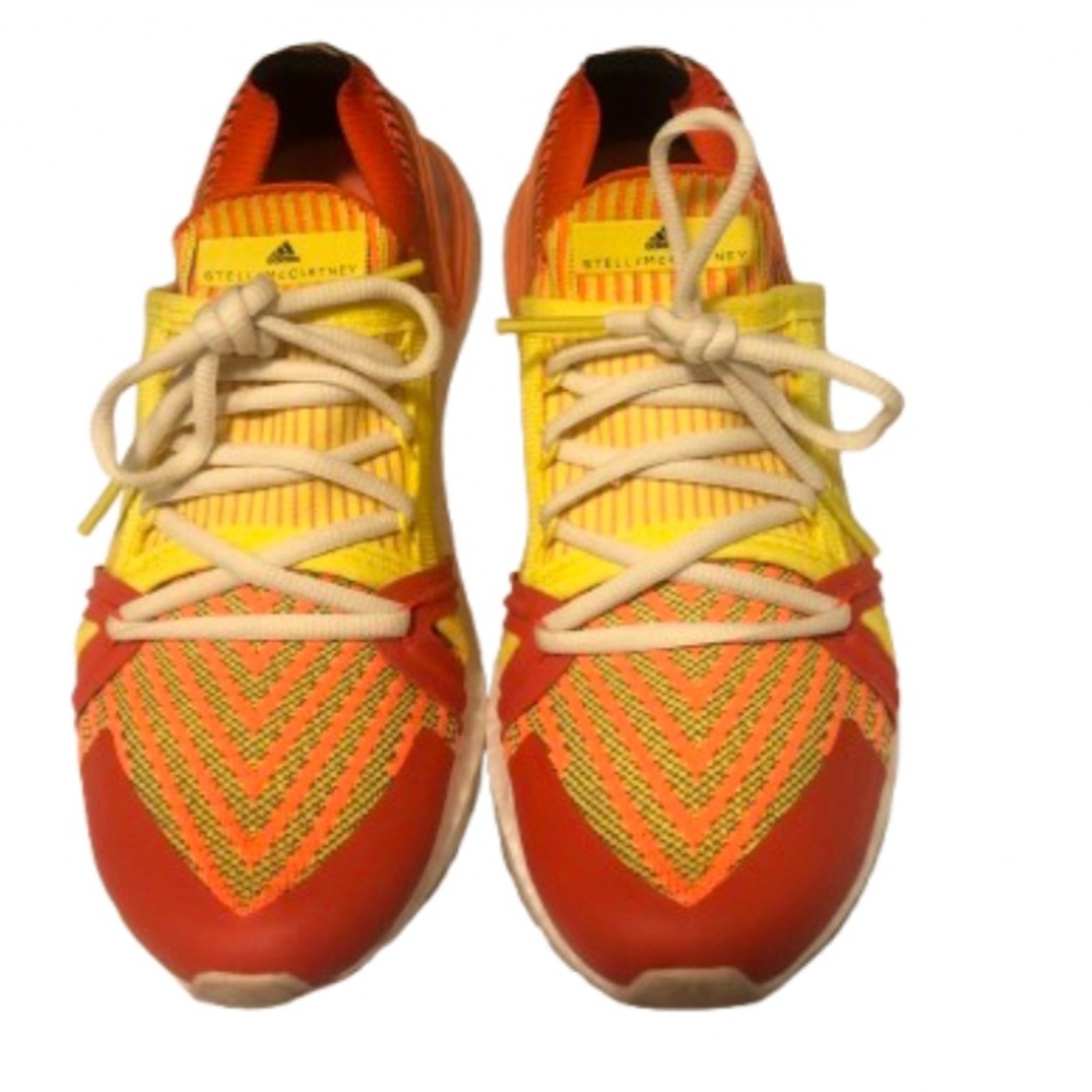 NWOT Stella McCartney Limited Edition Adidas Ultra Boost Sneakers